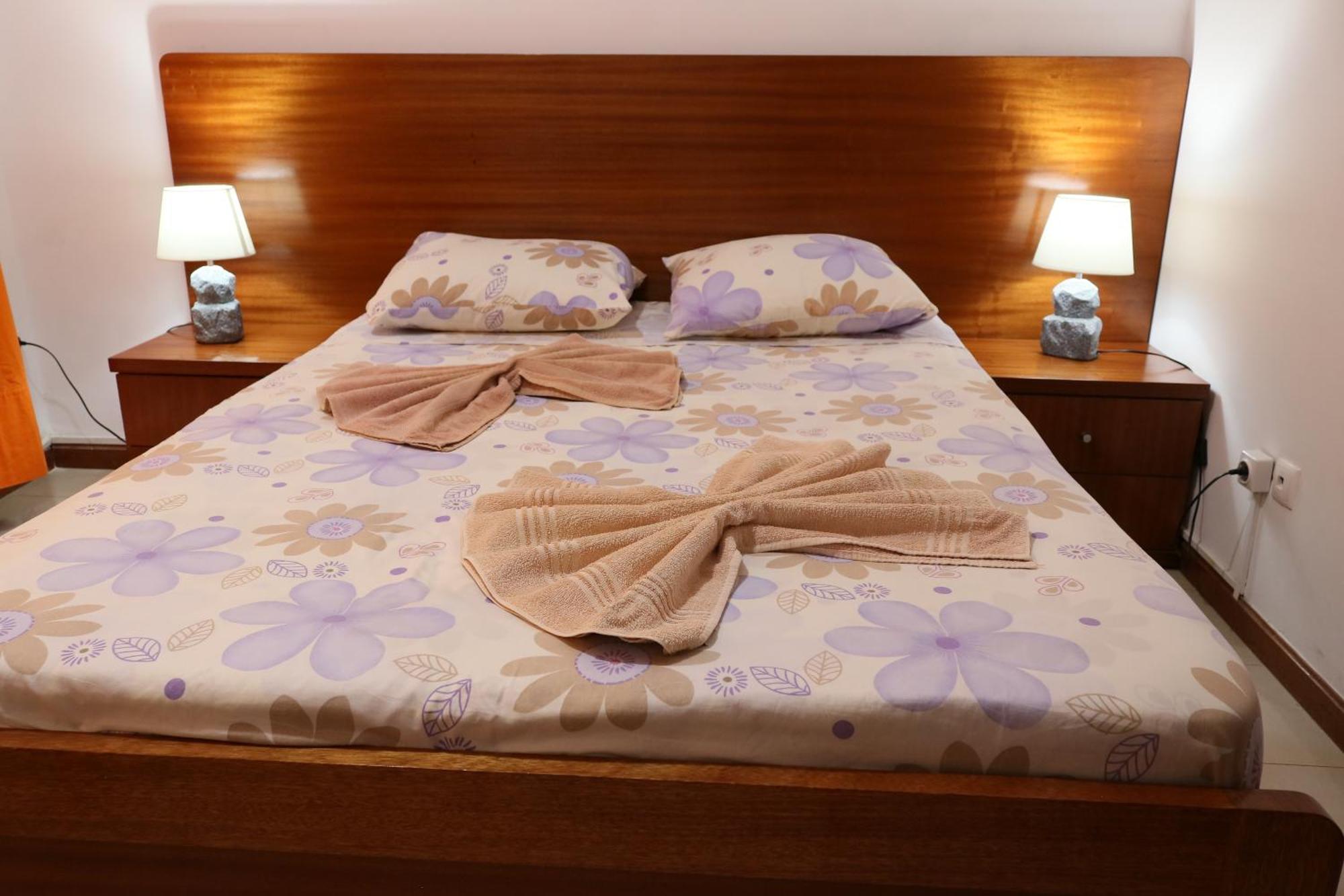O Jardim Do Vinho, Ac Bed & Breakfast ปรายา ภายนอก รูปภาพ
